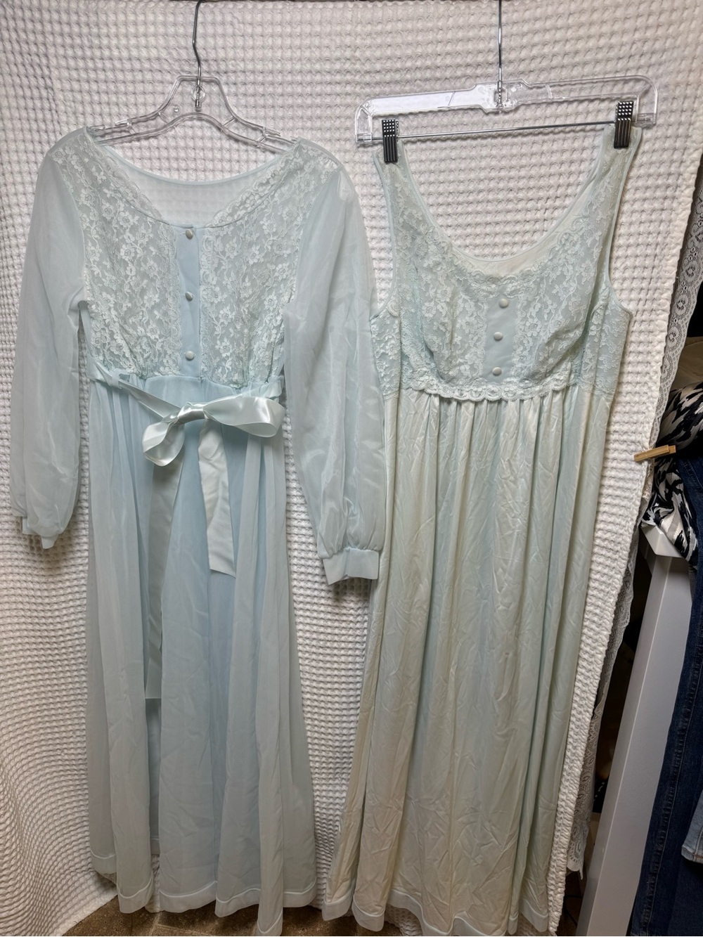 Vintage 1970s Shadowline Ice Blue Peignoir Bridal Nightgown Set, Size Small - Picture 1 of 7